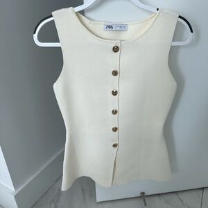 Zara Cream Sleeveless Button-Up Sweater Top